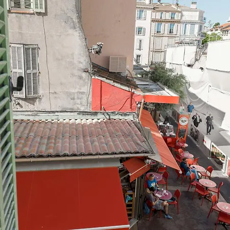8 Rue Du Marche Forville * Cannes